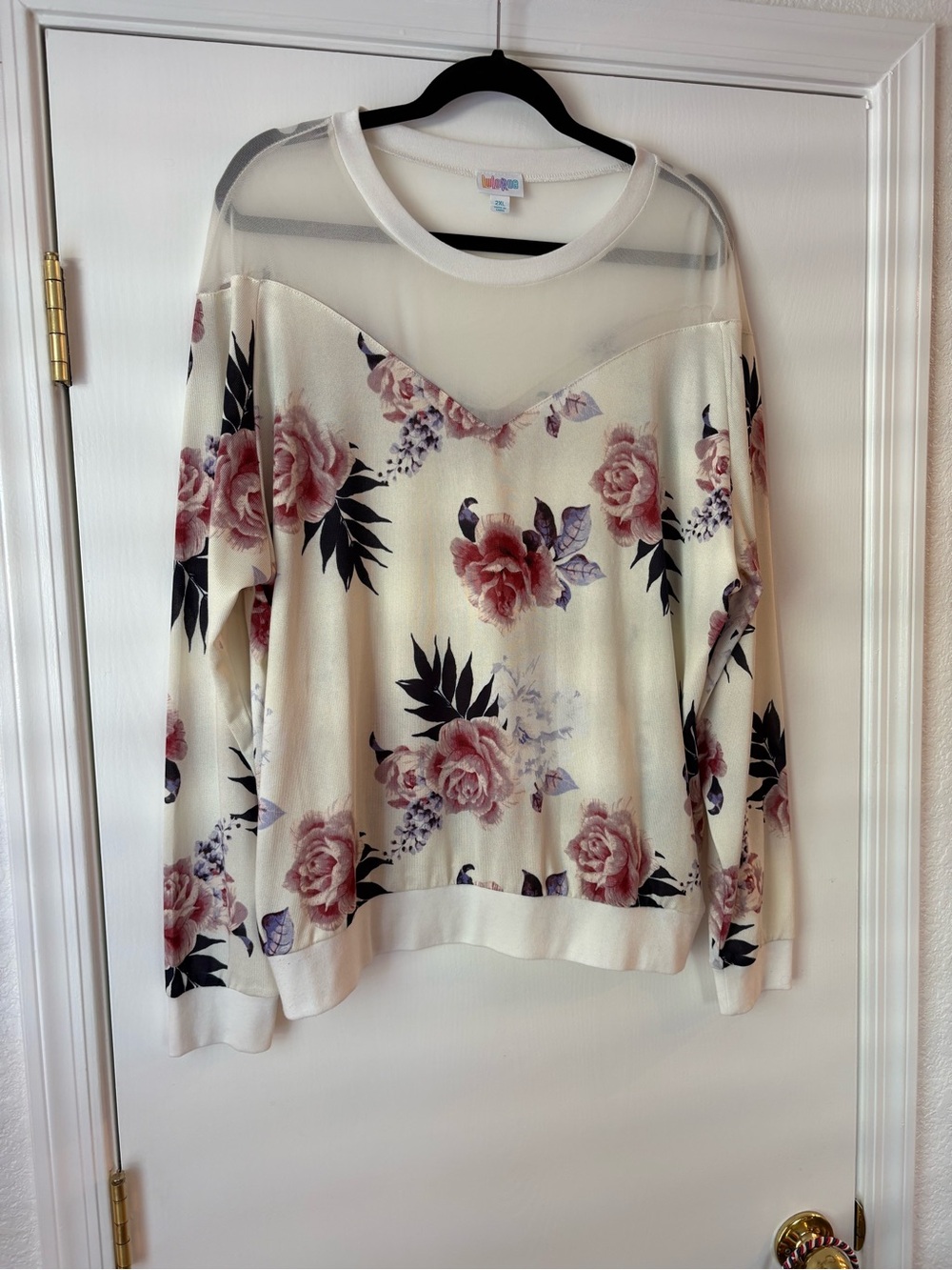 Lularoe size2xl cream colored Lizzy